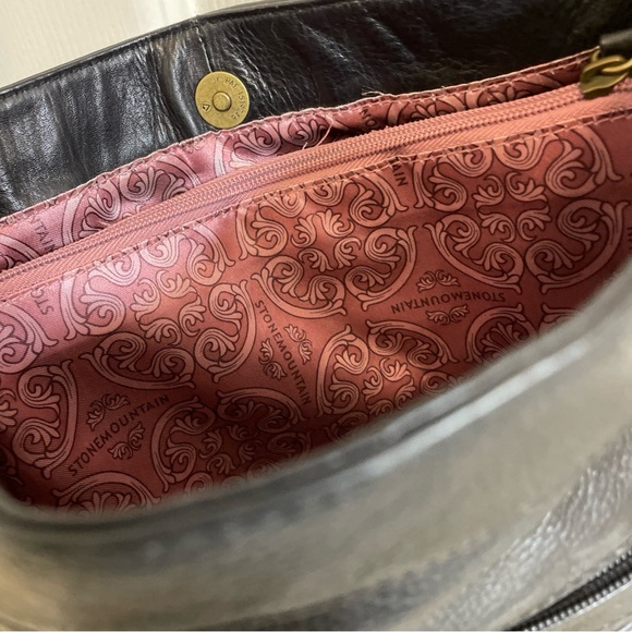 Bag  SALE Crossbody by Stone Mountain in Black Pebbled Leather - Picture 7 of 9